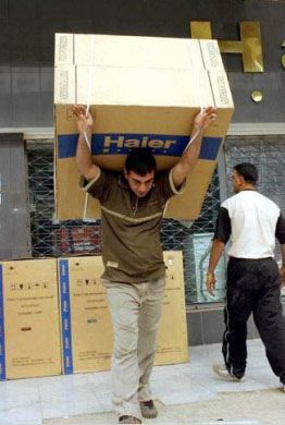 戰(zhàn)后重建家園，伊拉克人為何把海爾洗衣機(jī)搬回家？